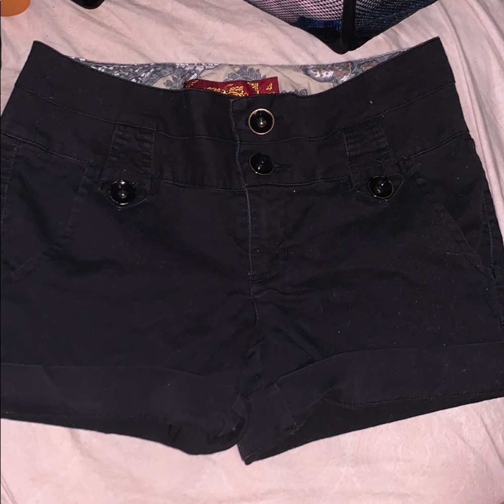 Black short shorts!